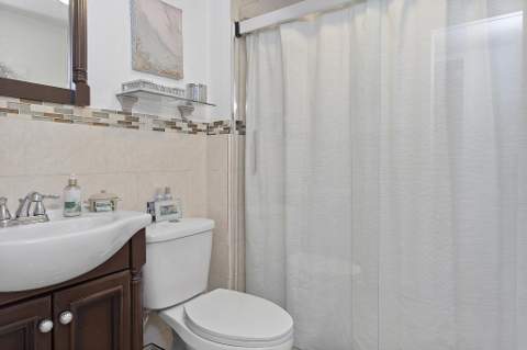 3205 W 16th Avenue, Hialeah FL - photo 19 of 36