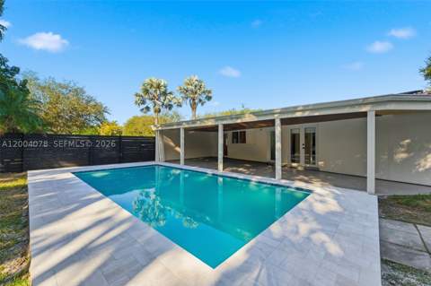 13225 SW 83rd Ct, Pinecrest FL - photo 17 of 25