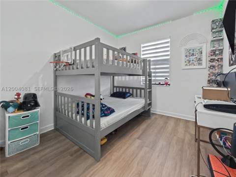 14800 SW 183rd Ter, Miami FL - photo 15 of 36