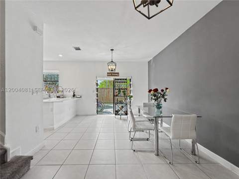 14800 SW 183rd Ter, Miami FL - photo 7 of 36