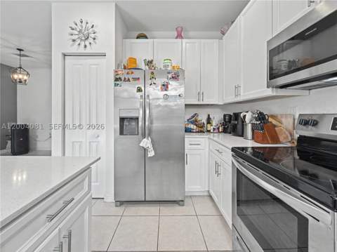 14800 SW 183rd Ter, Miami FL - photo 8 of 36