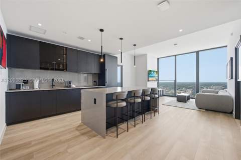 20 NE 11th St 4602, Miami FL - photo 17 of 32