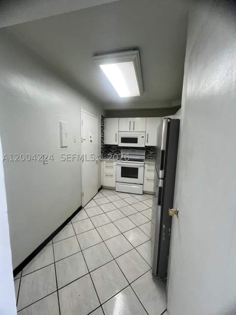 1865 79th St Csw Ph-J, North Bay Village FL - photo 17 of 20