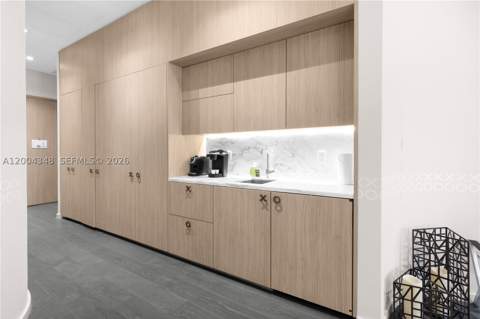 801 Miami Ave 709, Miami FL - photo 11 of 34