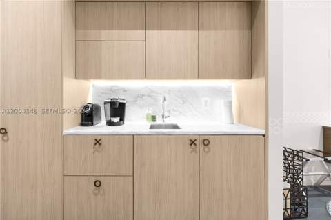 801 Miami Ave 709, Miami FL - photo 12 of 34