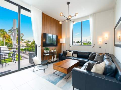 1030 15th St 321, Miami Beach FL - photo 12 of 25