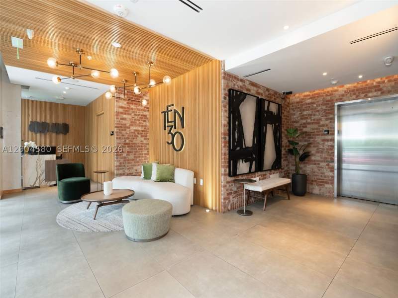 2 bedroom Condominium at 1030 15th St 321, Lincoln Sub, Miami Beach — photo 3