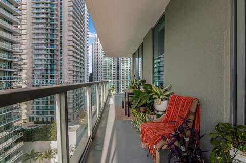 79 SW 12th St 2107-S, Miami FL - photo 17 of 47
