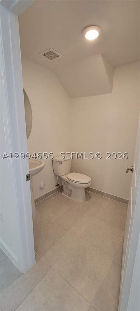 1010 SE 26th Ter, Homestead FL - photo 6 of 16