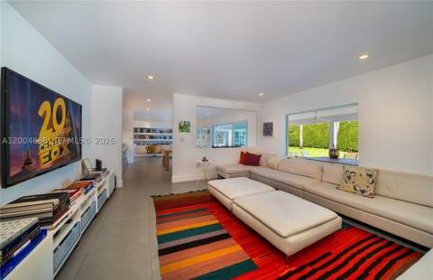 861 Harbor Dr, Key Biscayne FL - photo 11 of 35