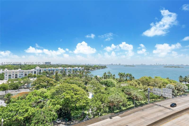 2 bedroom Condominium at 601 NE 36th St 801, Blue Condo, Miami — photo 3