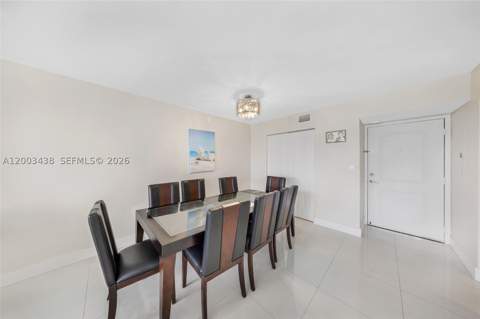 100 Bayview Dr 606, Sunny Isles Beach FL - photo 10 of 38
