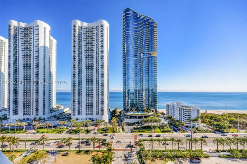 2 bedroom Condominium at 100 Bayview Dr 606, Arlen House East Condo, Sunny Isles Beach — photo 2