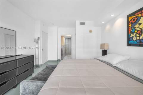 17555 Atlantic Blvd 707, Sunny Isles Beach FL - photo 18 of 37