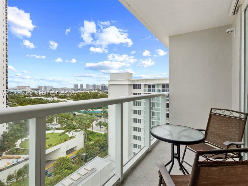 0 bedroom Condominium at 19201 Collins Ave 1109, The Aventura Beach Club C, Sunny Isles Beach — photo 3