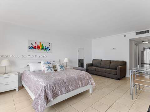 19201 Collins Ave 1109, Sunny Isles Beach FL - photo 6 of 21