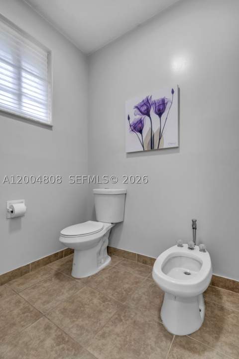16230 NW 84th Ct, Miami Lakes FL - photo 23 of 49