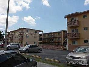 2 bedroom Condominium at 2330 NW 11th St 24, River Grand II Condo, Miami — photo 2