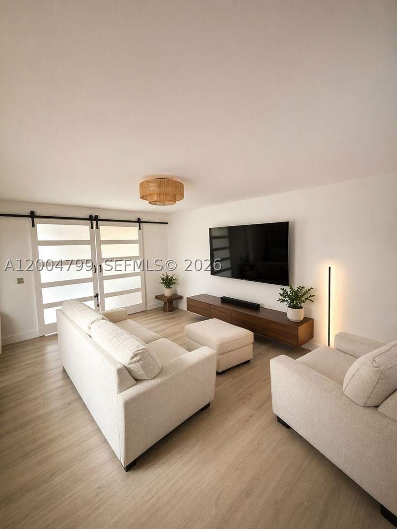 1 bedroom Condominium at 7904 West Dr 602, Bayshore Yacht & Tennis C, North Bay Village — photo 5