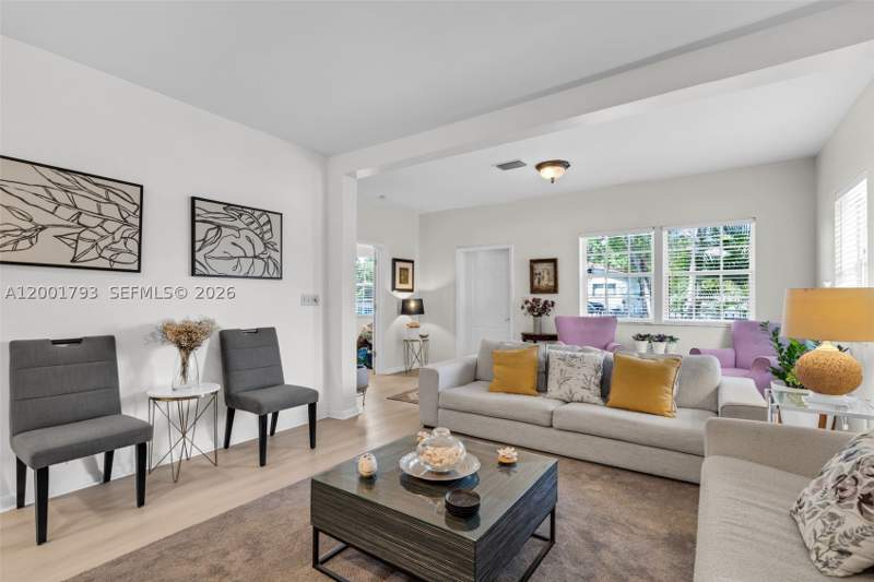 3 bedroom SingleFamilyResidence at 7611 NW 3rd Ave, Pinemount, Miami — photo 5