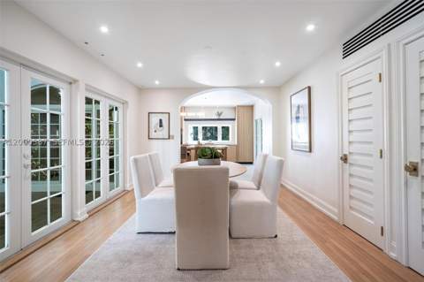 909 Roderigo Ave, Coral Gables FL - photo 13 of 34