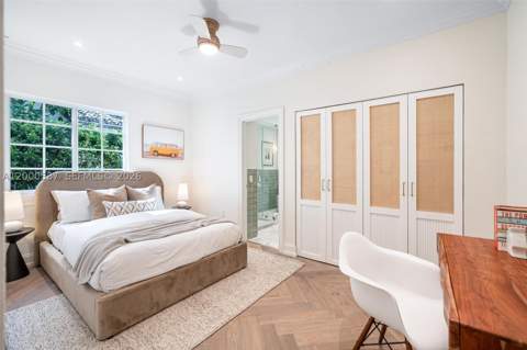 909 Roderigo Ave, Coral Gables FL - photo 16 of 34