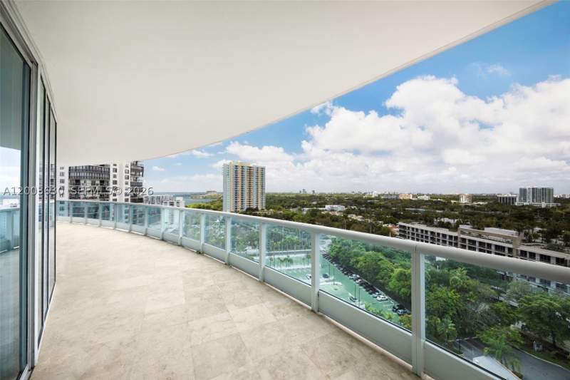 2 bedroom Condominium at 2127 Brickell Ave 1805, Bristol Tower Condo, Miami — photo 3