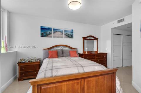 4775 Collins Ave 3608, Miami Beach FL - photo 18 of 48