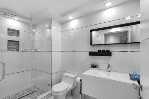 4775 Collins Ave 3608, Miami Beach FL - photo 19 of 48