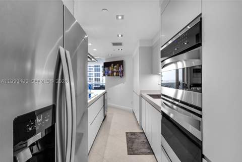 4775 Collins Ave 3608, Miami Beach FL - photo 7 of 48
