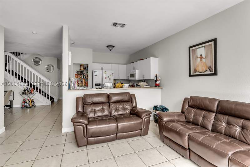 4 bedroom Townhouse at 24513 SW 110th Pl, Villas Del Campo Sub, Homestead — photo 4