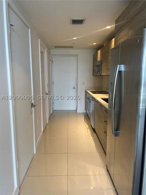 121 NE 34 St 2215, Miami FL - photo 17 of 19