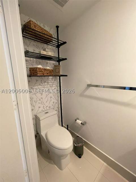 121 NE 34 St 2215, Miami FL - photo 9 of 19