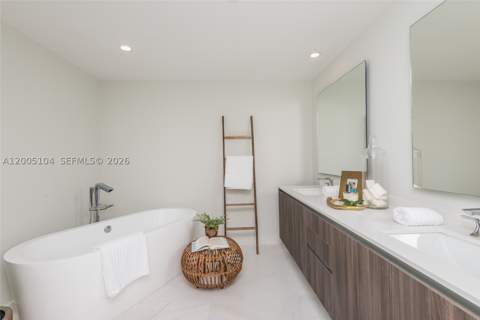 488 NE 18th St 4515, Miami FL - photo 10 of 44
