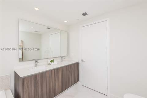 488 NE 18th St 4515, Miami FL - photo 20 of 44