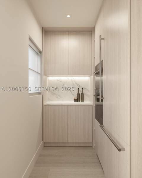 250 Collins Ave 107, Miami Beach FL - photo 7 of 38