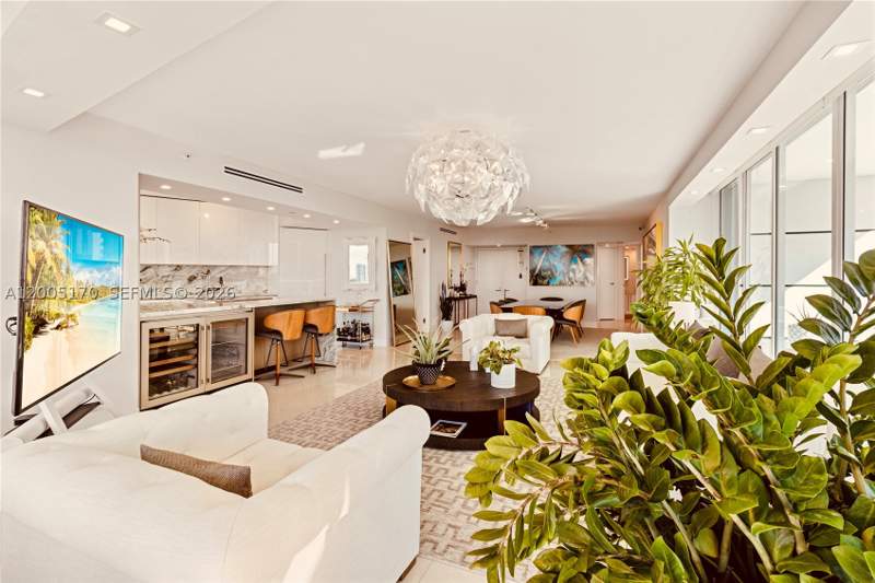 2 bedroom Condominium at 2127 Brickell Ave 1505, Bristol Tower Condo, Miami — photo 4