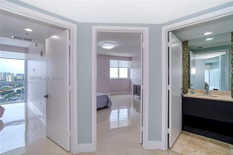 18201 Collins Ave 1701, Sunny Isles Beach FL - photo 15 of 36