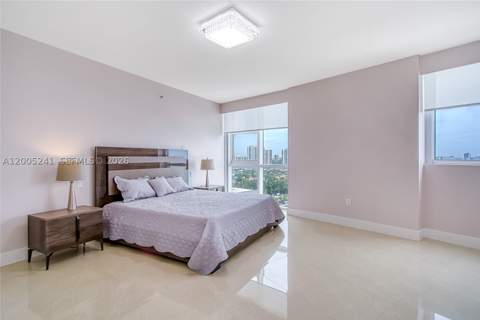 18201 Collins Ave 1701, Sunny Isles Beach FL - photo 18 of 36
