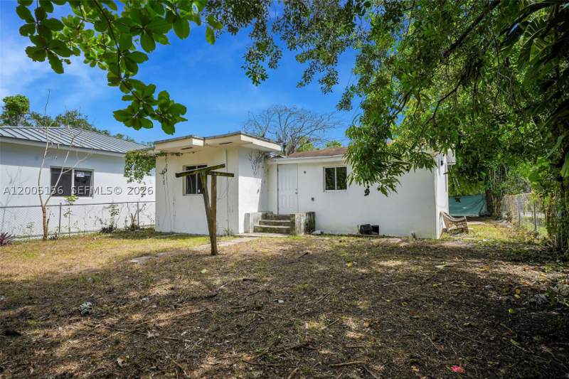 2 bedroom SingleFamilyResidence at 3637 Frow Ave, Frow Homestead, Miami — photo 5
