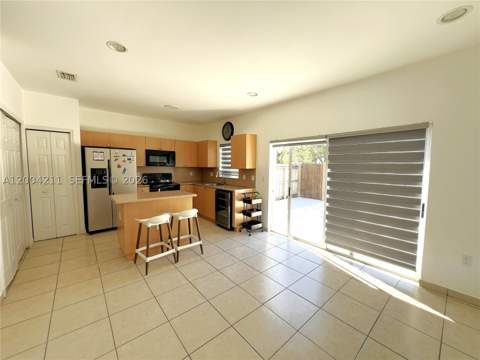 2914 SE 15th Ter, Homestead FL - photo 6 of 22