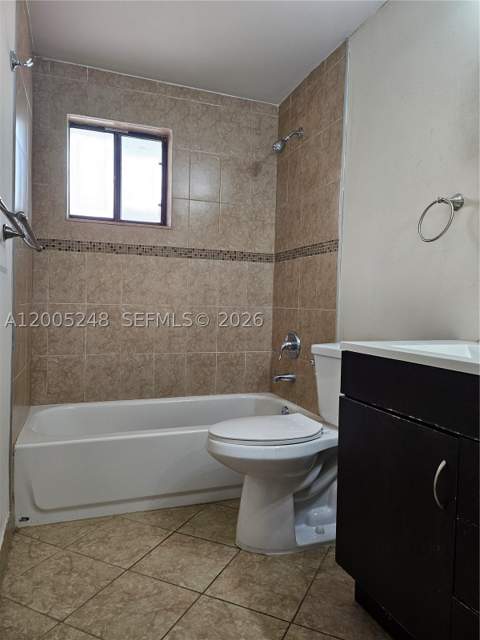 8005 SW 107th Ave 305, Miami FL - photo 11 of 15