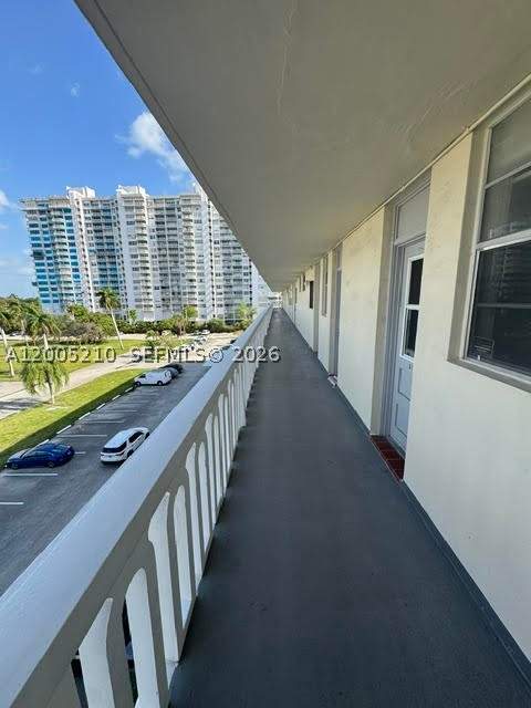 2861 Leonard Dr F514, Aventura FL - photo 17 of 25