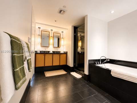101 20th St 3501, Miami Beach FL - photo 16 of 65