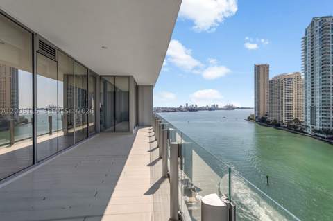 300 Biscayne Blvd Way 1002, Miami FL - photo 12 of 15