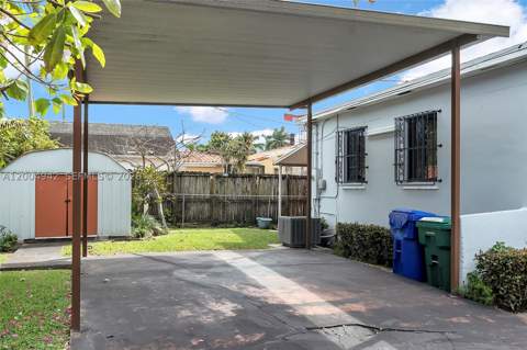 3694 NW 20th St, Miami FL - photo 21 of 23