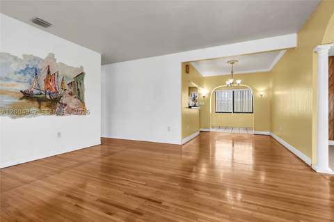 3694 NW 20th St, Miami FL - photo 6 of 23