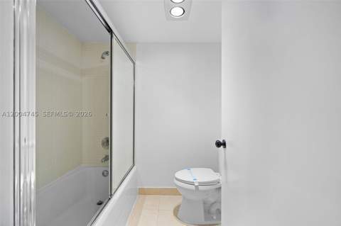 20505 E Country Club Dr 1938, Aventura FL - photo 10 of 23