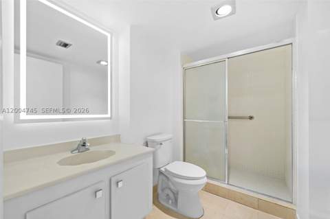 20505 E Country Club Dr 1938, Aventura FL - photo 13 of 23