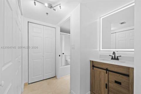 20505 E Country Club Dr 1938, Aventura FL - photo 9 of 23
